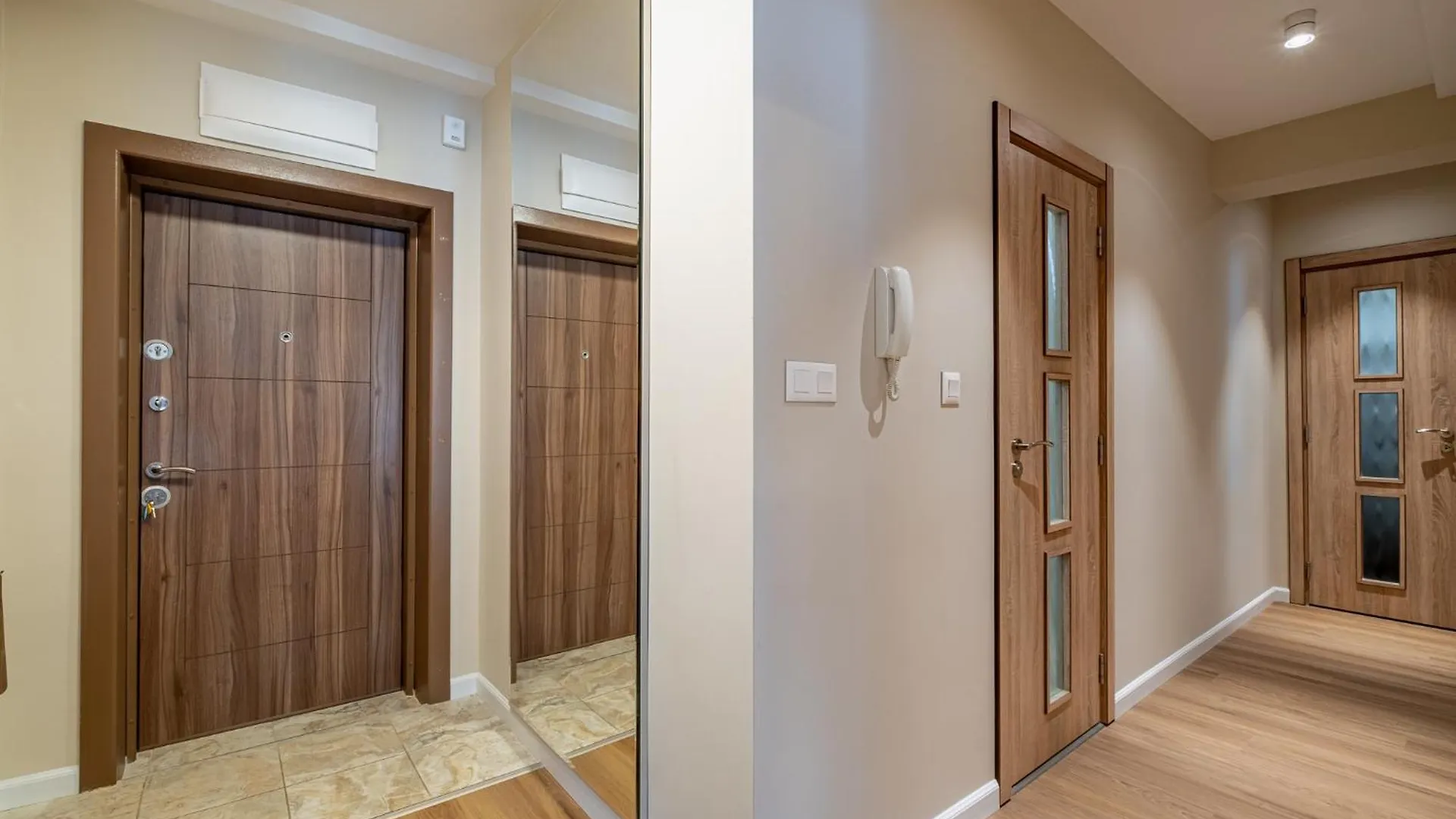 Daya 2Br Luxury Apartment Varna 0*,